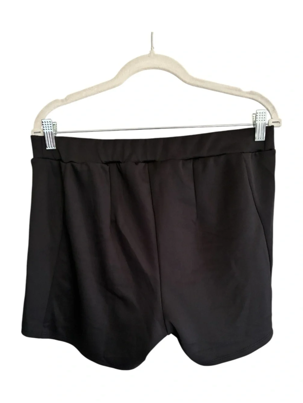 Ashely Stewart Athletic Colorblock Shorts - White with Black & Red Trim Size 1X